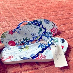 NWT Vera Bradley flip flops just in time for SUMMER!